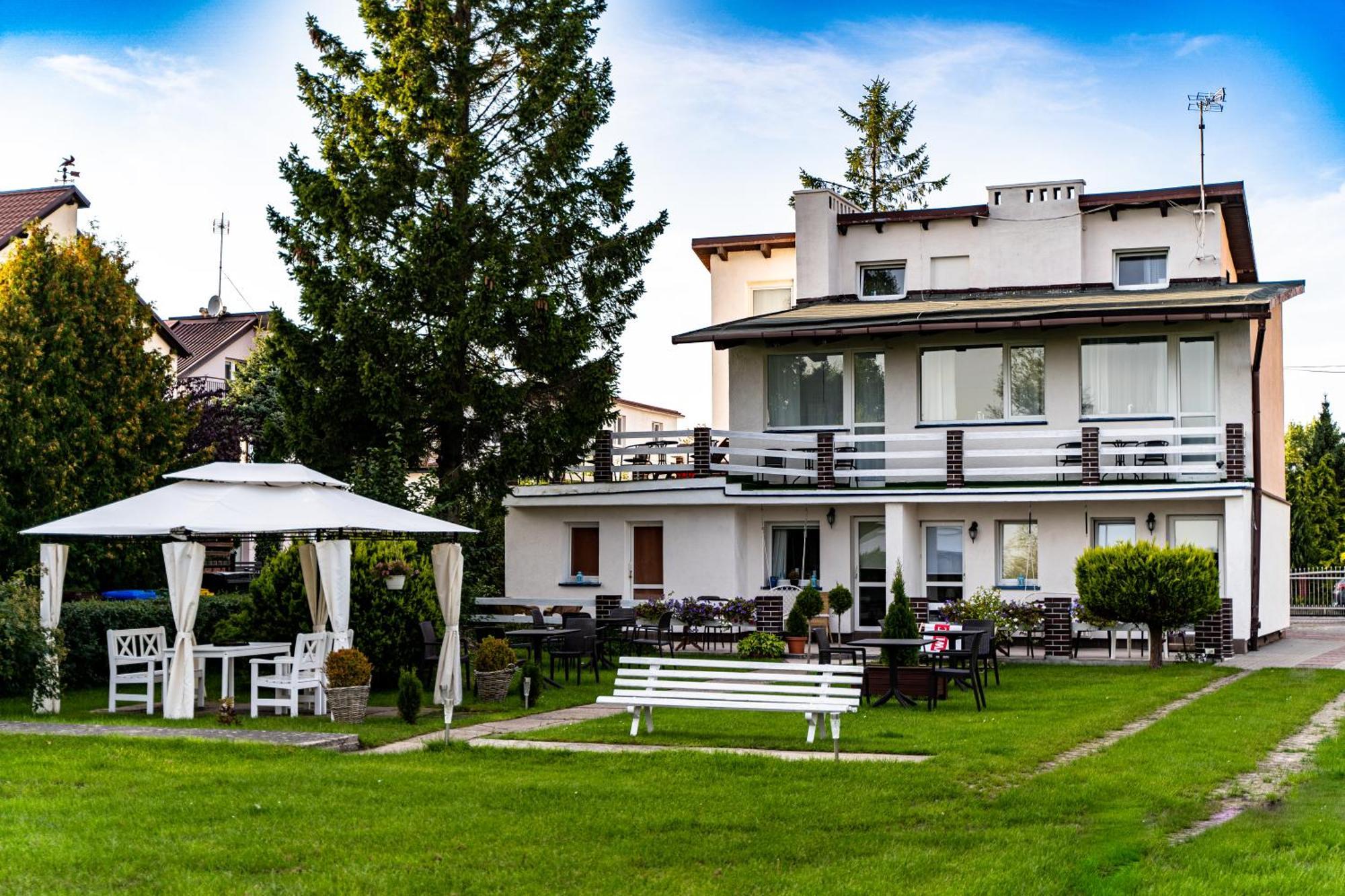 Hotel Avista Mielno Unieście Exterior foto