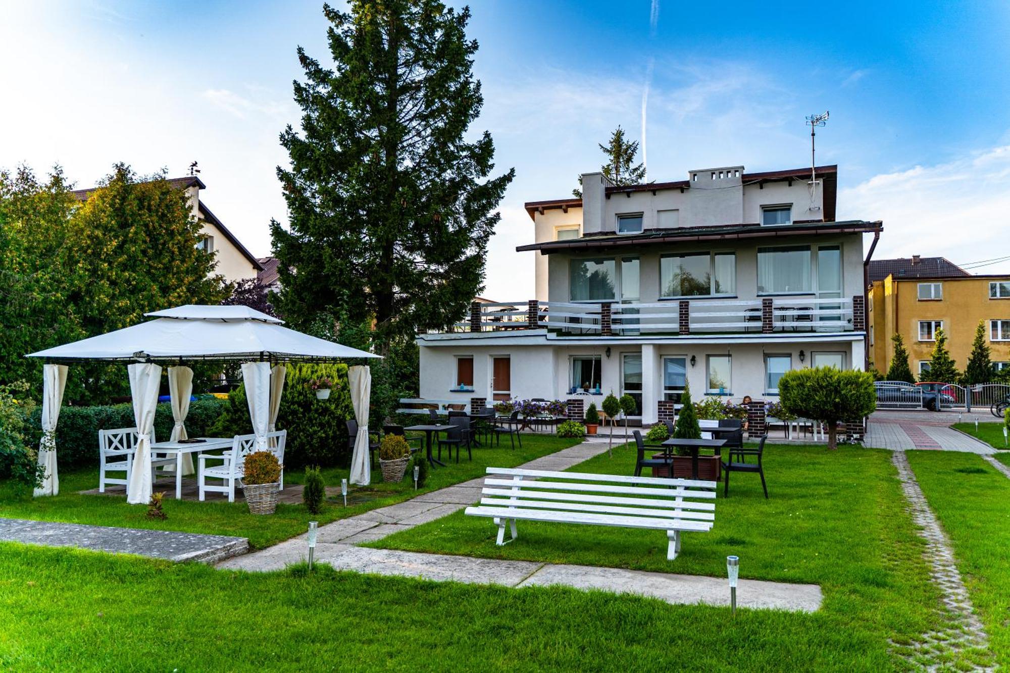 Hotel Avista Mielno Unieście Exterior foto